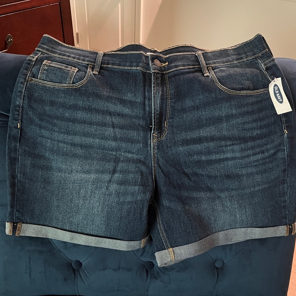 Old Navy Dark Blue Denim Shorts size 16